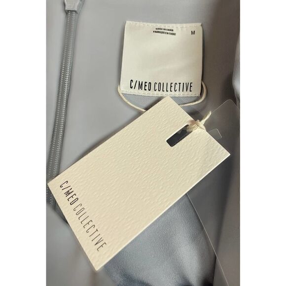C/Med Collective Lose Control Skirt Glacier NWT M - Picture 6 of 6